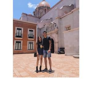 Meet your Posher, Aurora